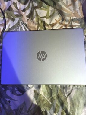 HP Silver Laptop - Sleek Silver Notebook